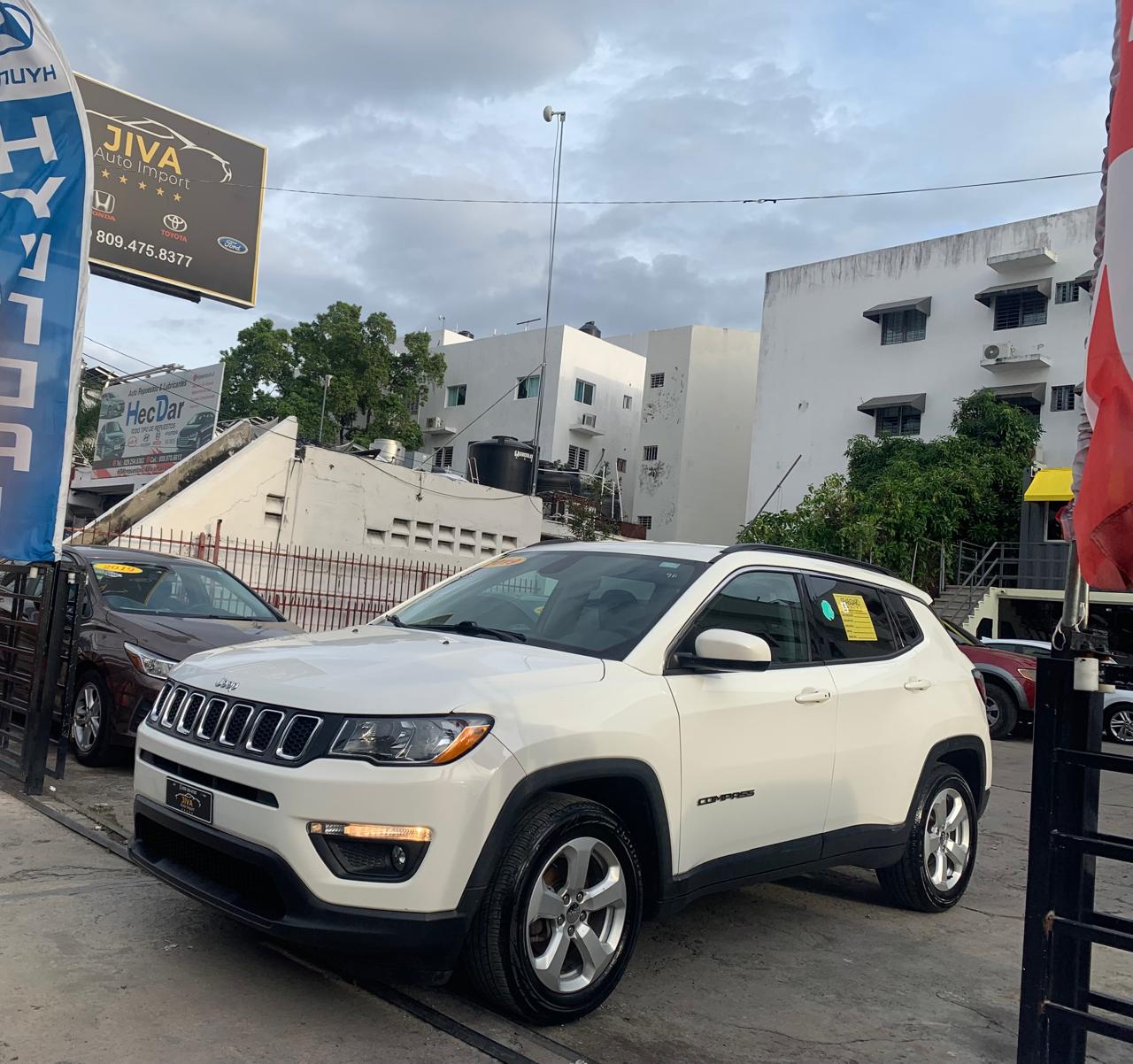 jeepetas y camionetas - 2019 Jeep Compass Latitude  0