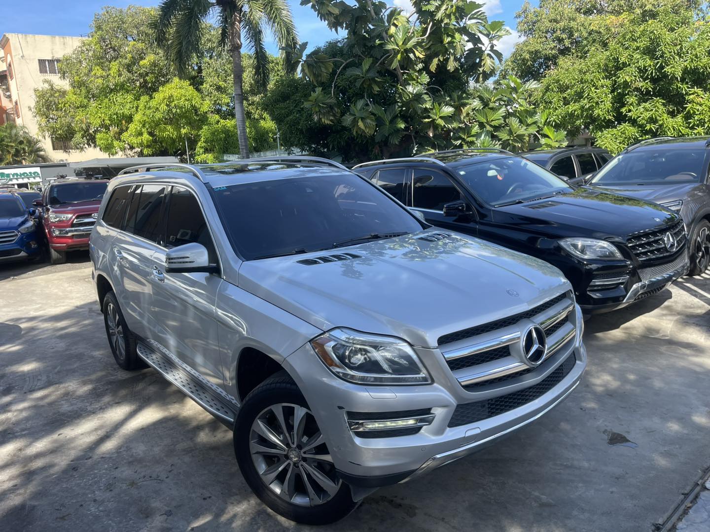 jeepetas y camionetas - MERCEDES BENZ GL450 2015 2