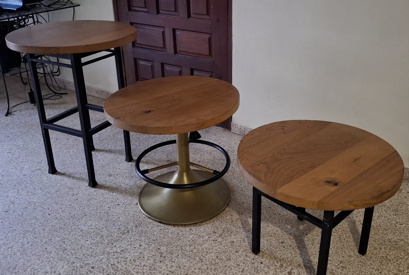 decoración y accesorios -  MESITA CON TOPE DE MADERA- HIERRO NEGRO FORJADO