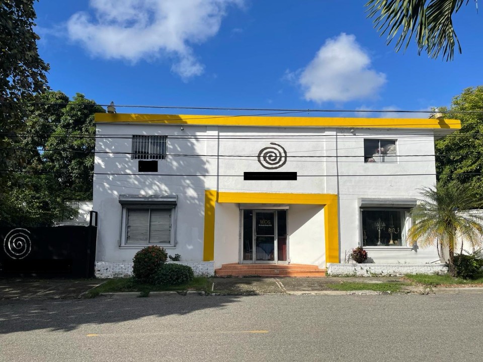 oficinas y locales comerciales - Vendo Edificio o Solar de 500 mts2 en Los Prados 