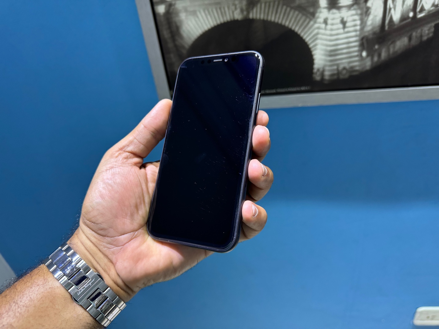 celulares y tabletas - iPhone 11 Regular 256GB Negro Como Nuevo, Desbloqueado, RD$ 18,500 NEG 1