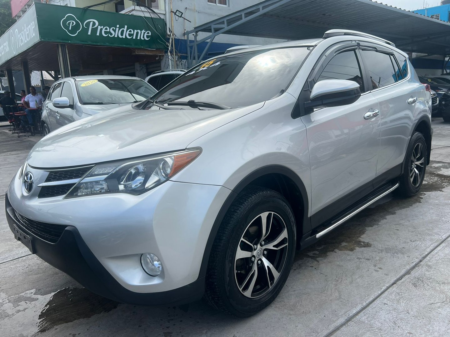 jeepetas y camionetas - Toyota Rav4 LE 4x4 2015