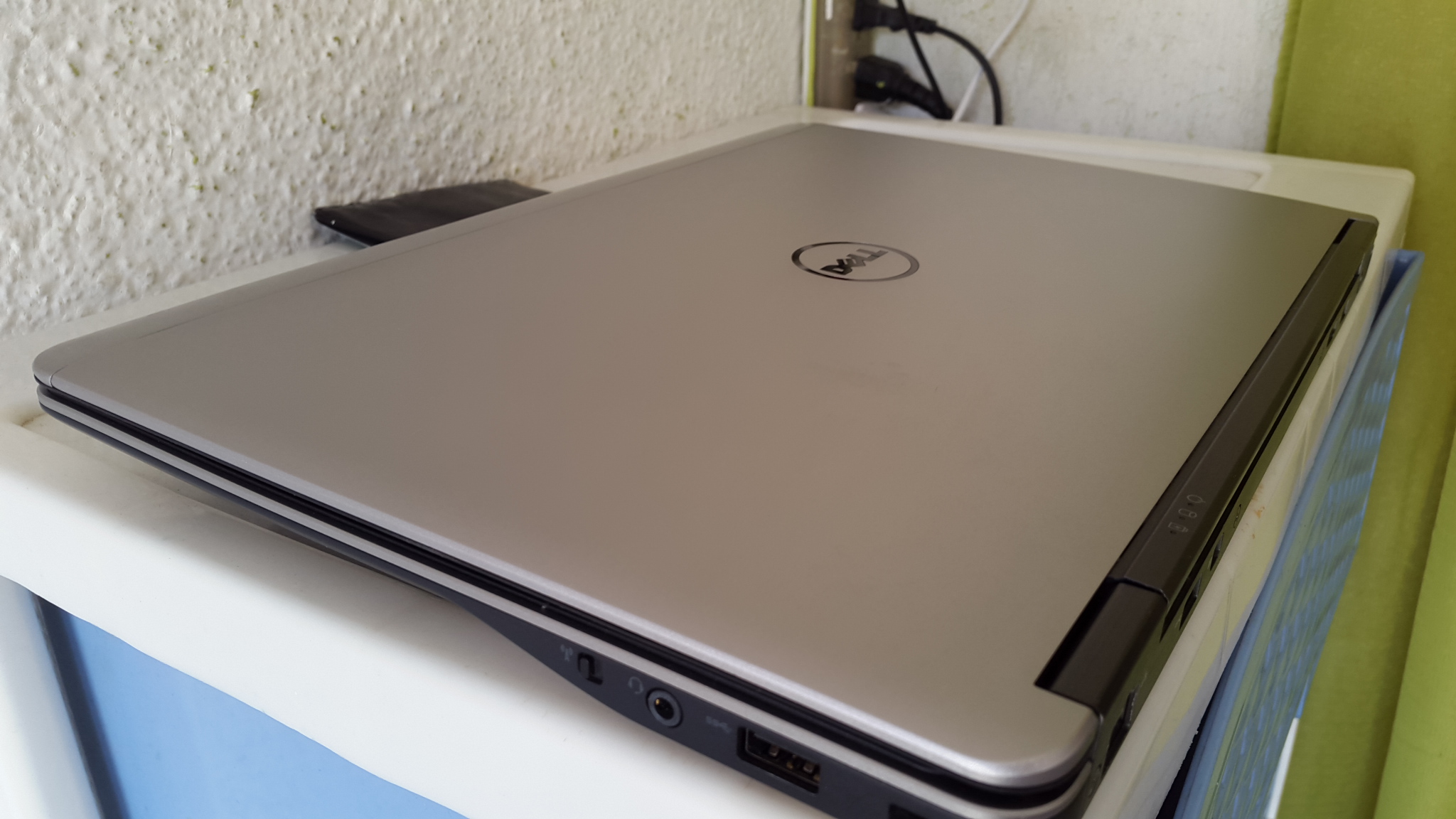 computadoras y laptops - Dell Slim 14 Pulg Core i7 Ram 12gb Disco 256gb Solido Video 6gb 3