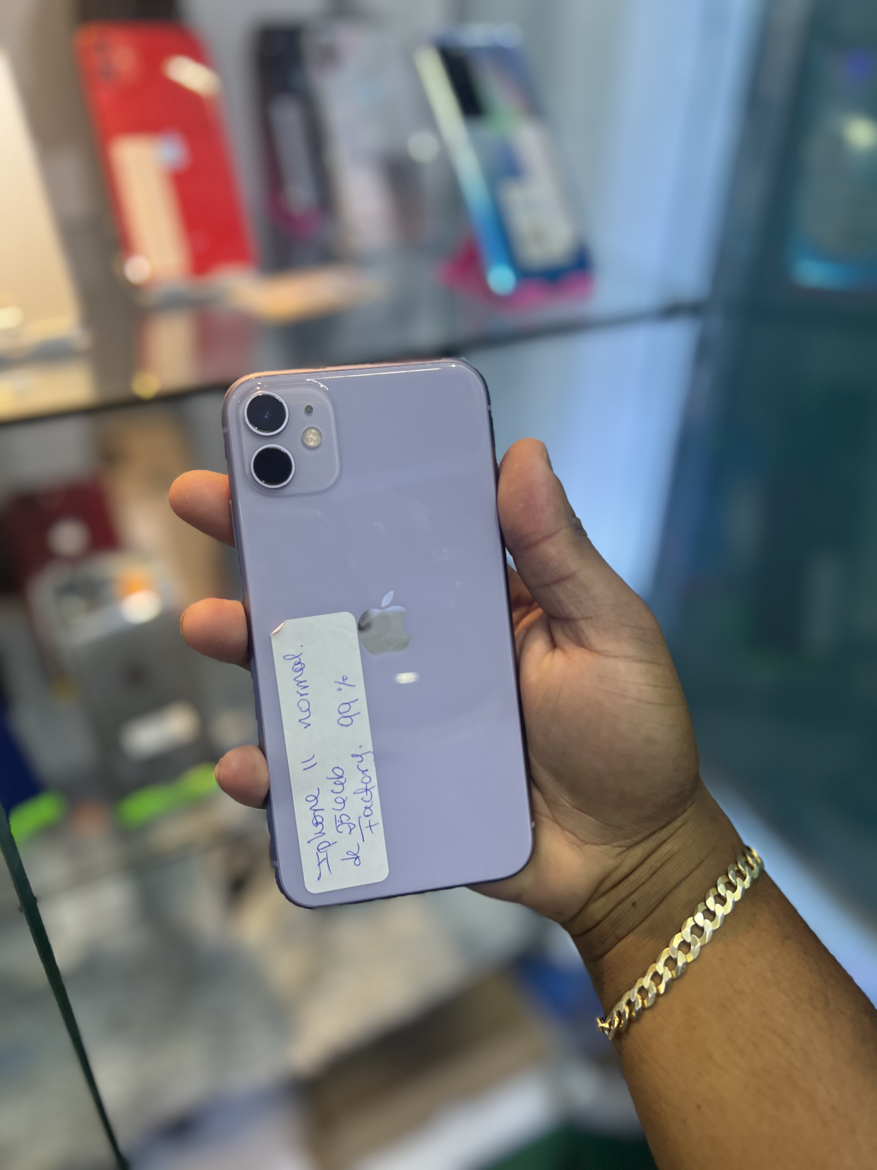 celulares y tabletas - iPhone 11 256gb factory morado (2)