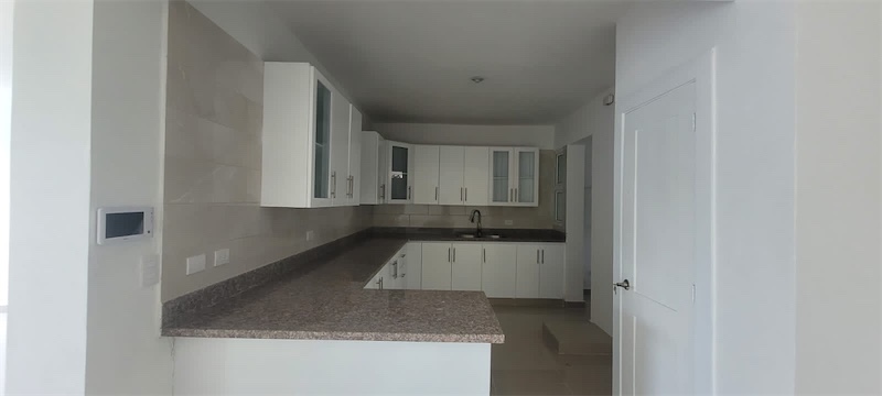 apartamentos - Vendo en torre Calculta la Esmeralda 3 nivel 3