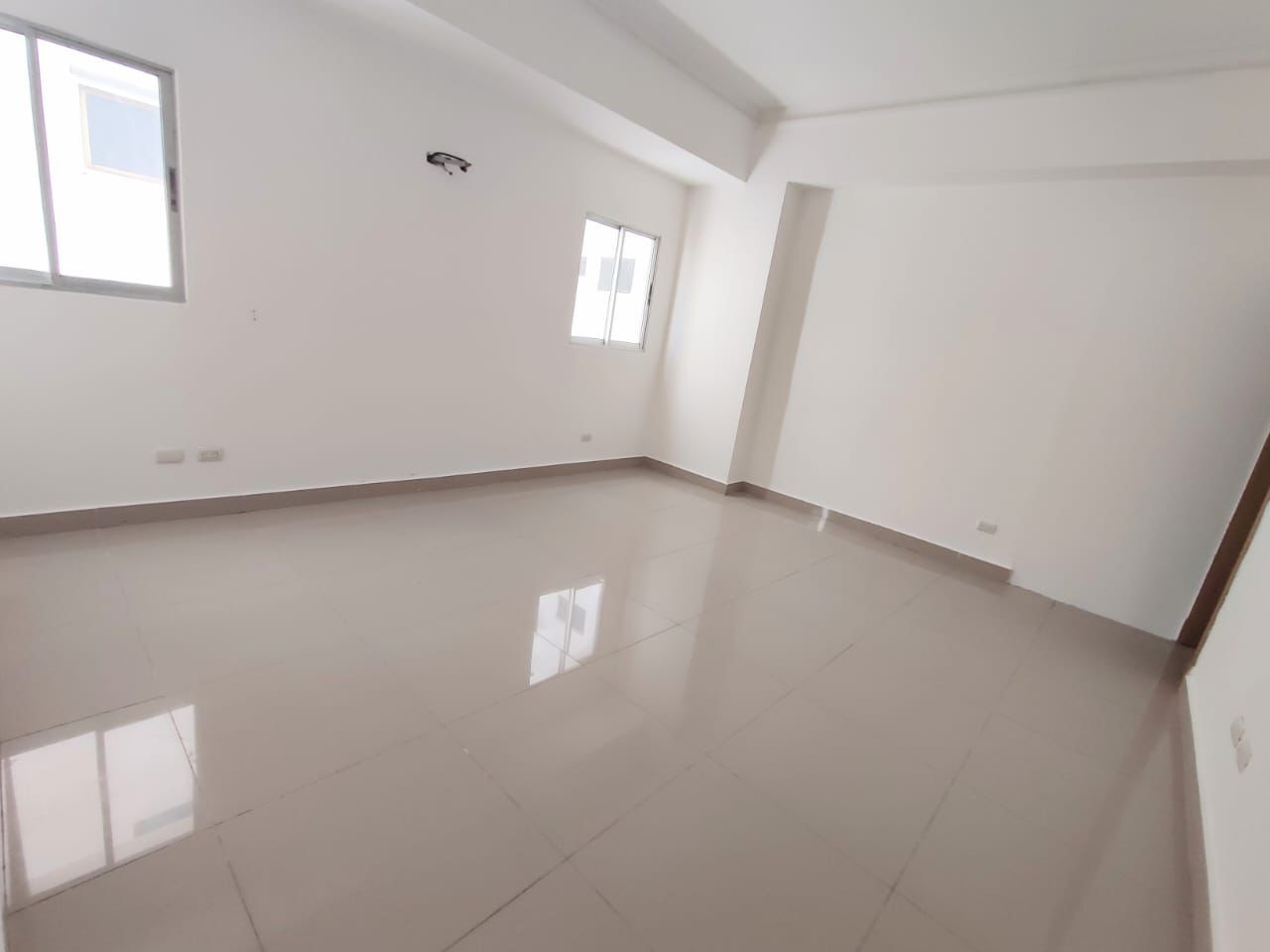 apartamentos - Apartamento en Venta
NACO
USD 285,000.00
Mantenimiento: RD$11,000.00
 7