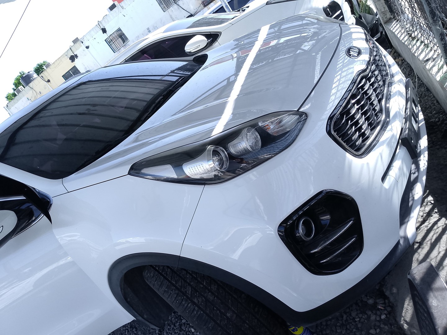 jeepetas y camionetas - KIA SPORTAGE 2019 BLANCODESDE: RD$1,050,100