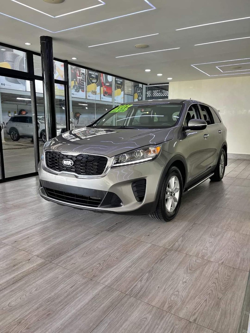 jeepetas y camionetas - Kia Sorento 2019 impecable  2