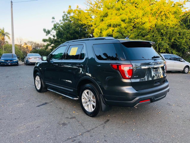 jeepetas y camionetas - FORD EXPLORER XLT 4WD 2019 1