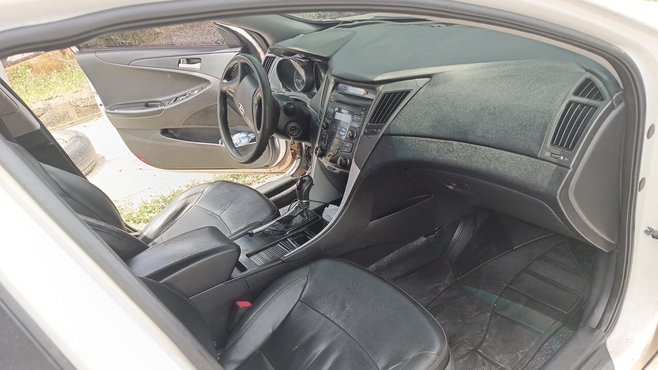 carros - se vende sonata i20 2012 3