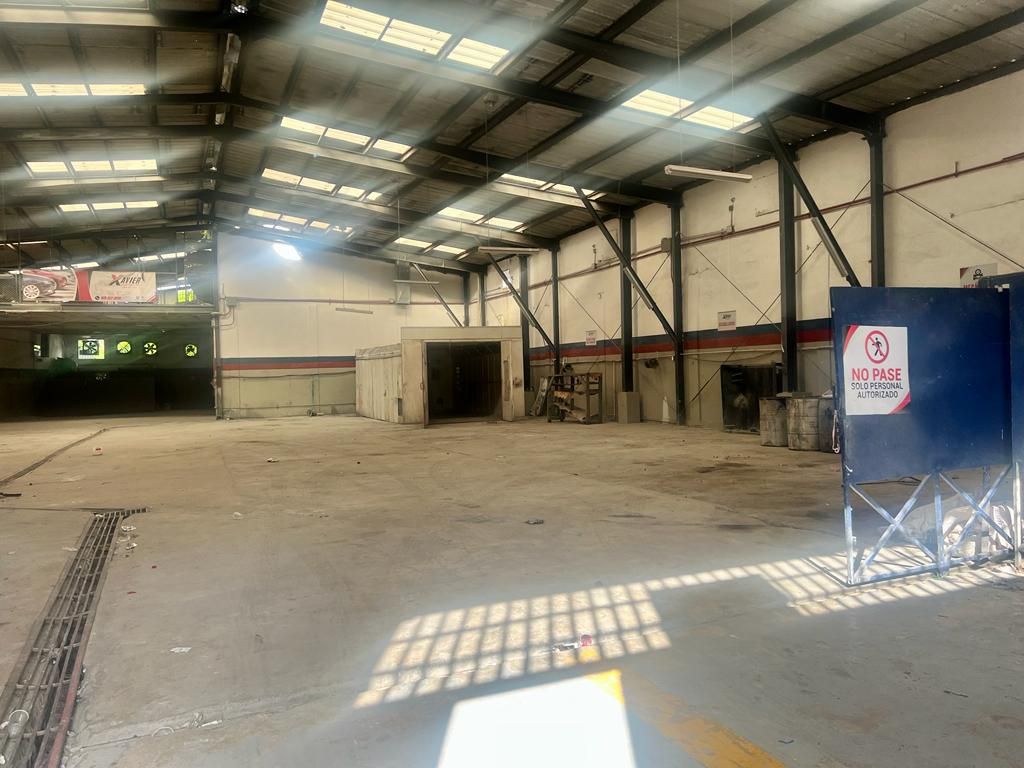 oficinas y locales comerciales - Nave industrial en Ensanche Quisqueya 1