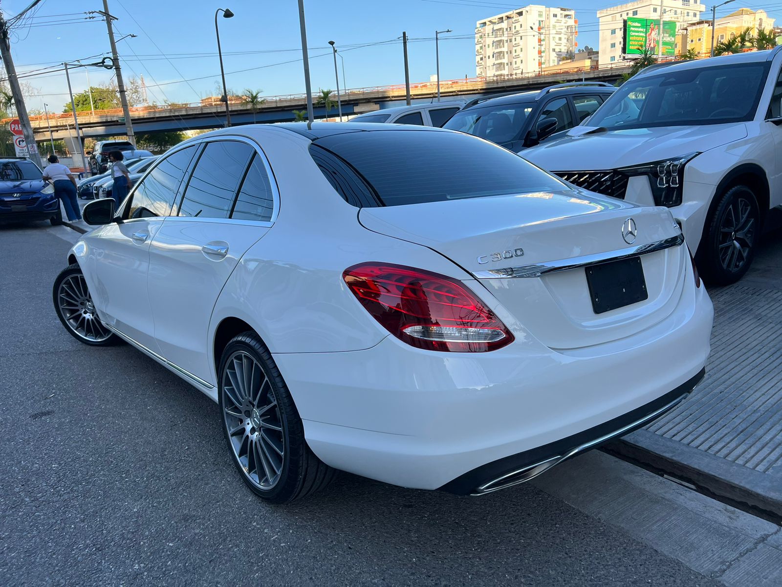 jeepetas y camionetas - Mercedes C300 2018 5