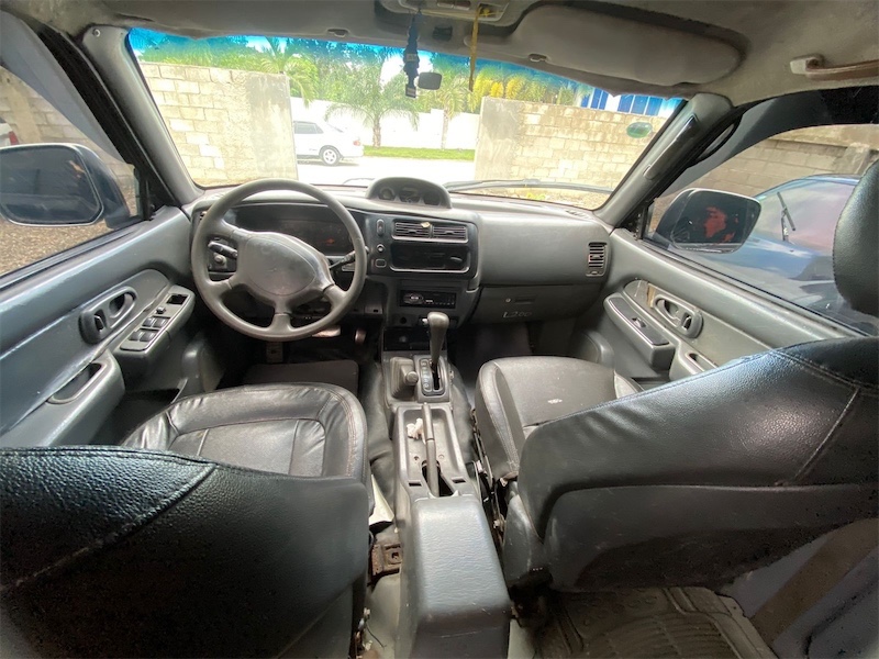 jeepetas y camionetas - Mitsubishi L200 2000 4