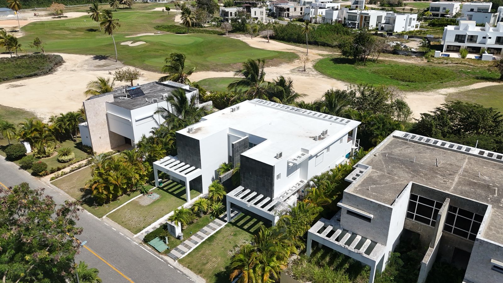 casas vacacionales y villas - Villa amueblada en Playa Nueva Romana 