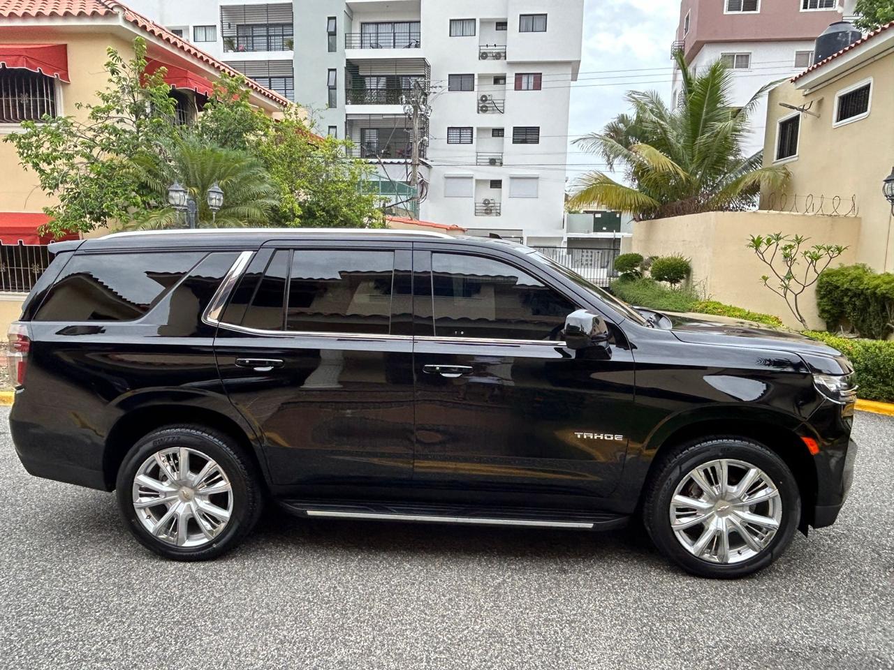 jeepetas y camionetas - Chevrolet Tahoe LT 2021  3