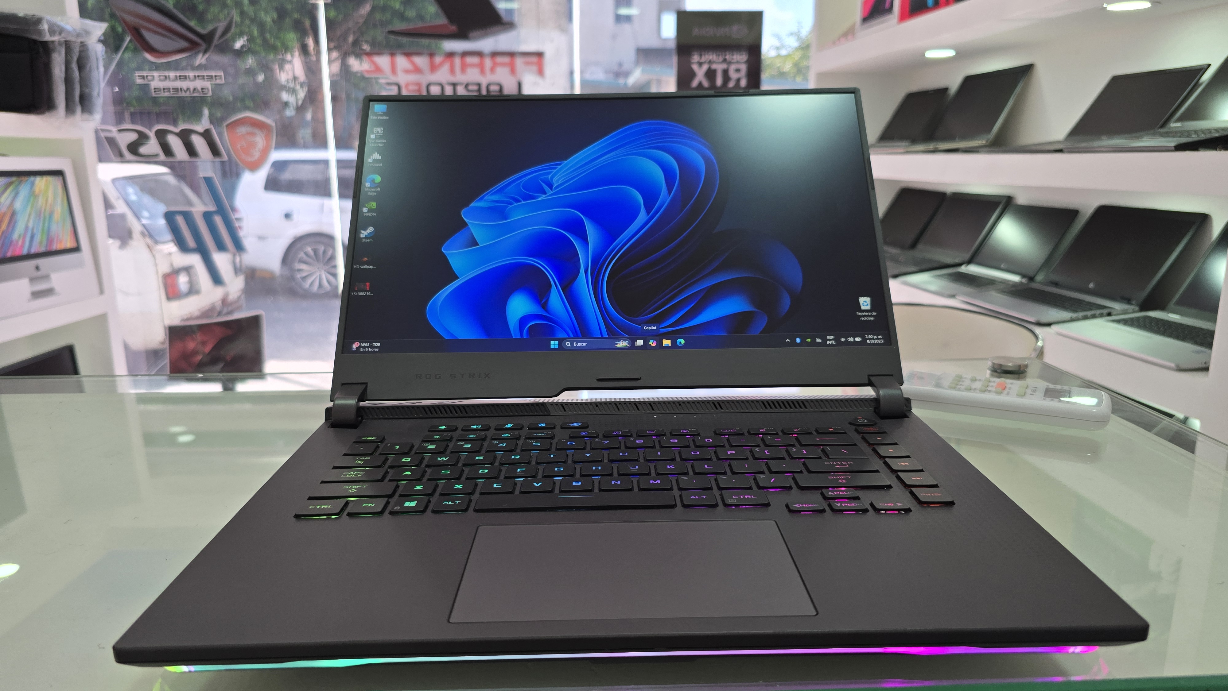 computadoras y laptops - laptop Asus Gamer ROG Ryzen 9 Ram 32gb Disco 1TB Solido Nvidea Rtx 3070 8gb 