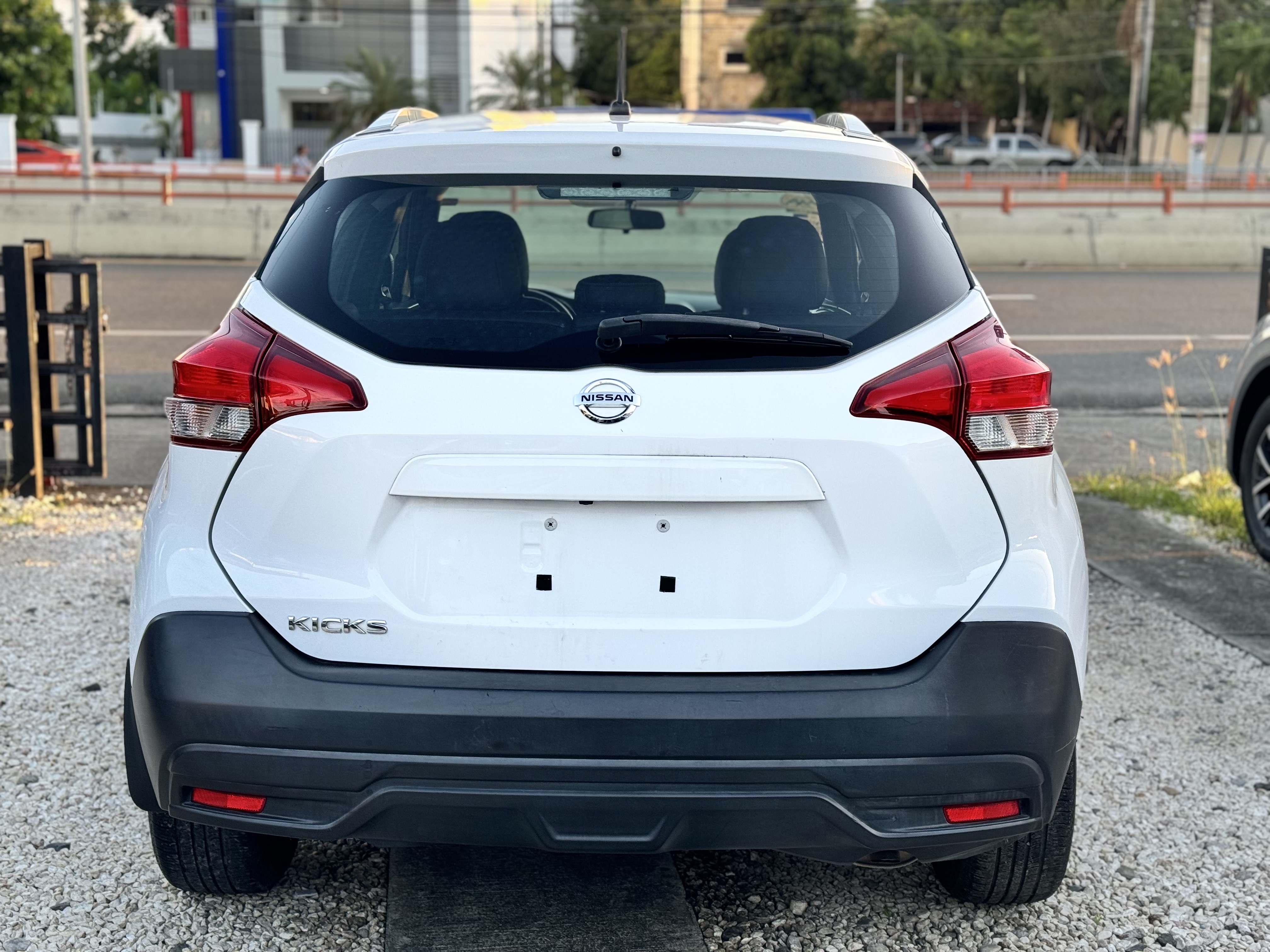 jeepetas y camionetas - Nissan Kicks 2019 IMPORTADA CLEAN CARFAX 4