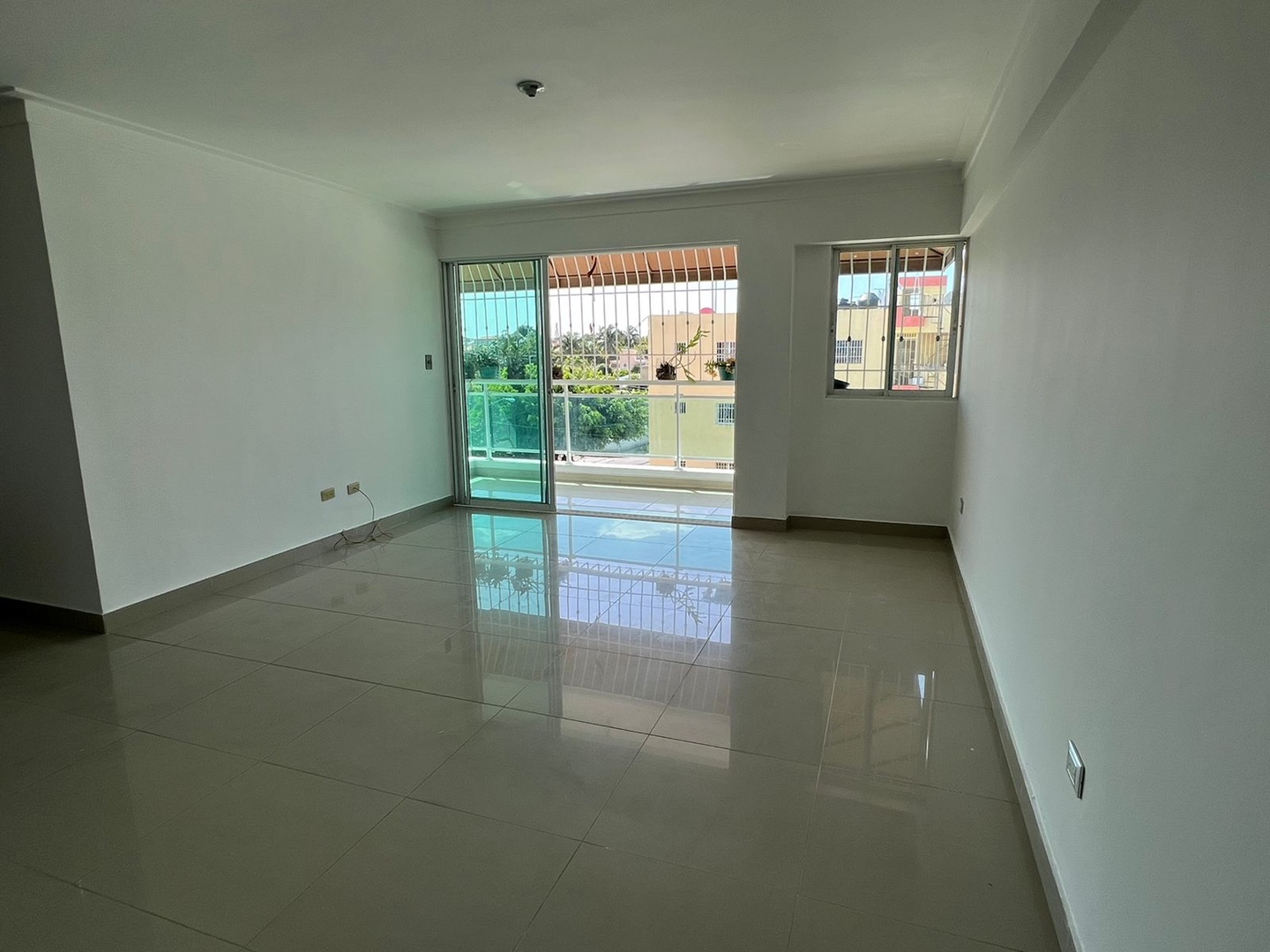 apartamentos - Venta de apartamento en vista hermosa Santo Domingo este de 163mts 5