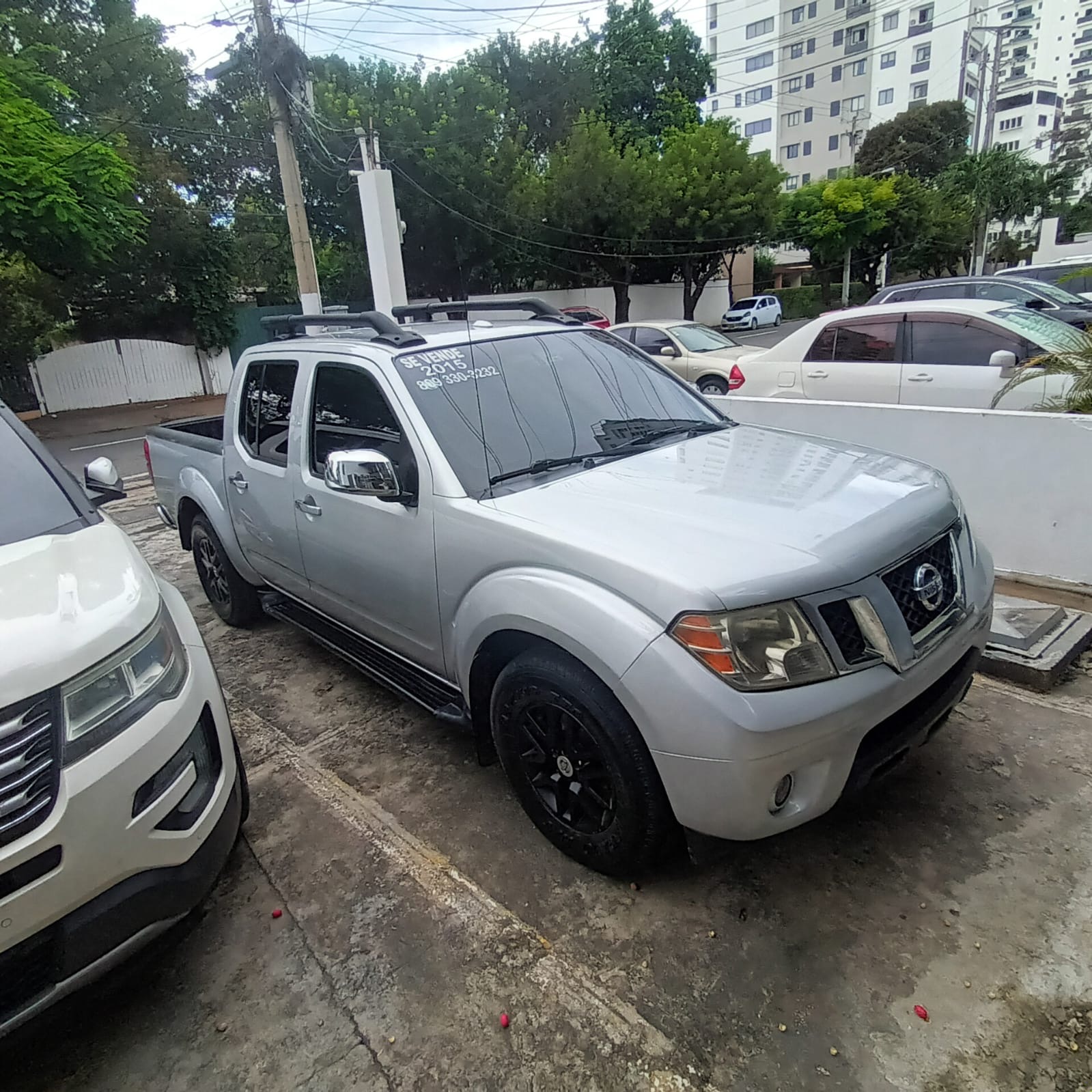 camiones y vehiculos pesados - Camioneta Frontier Doble cabina del 2015