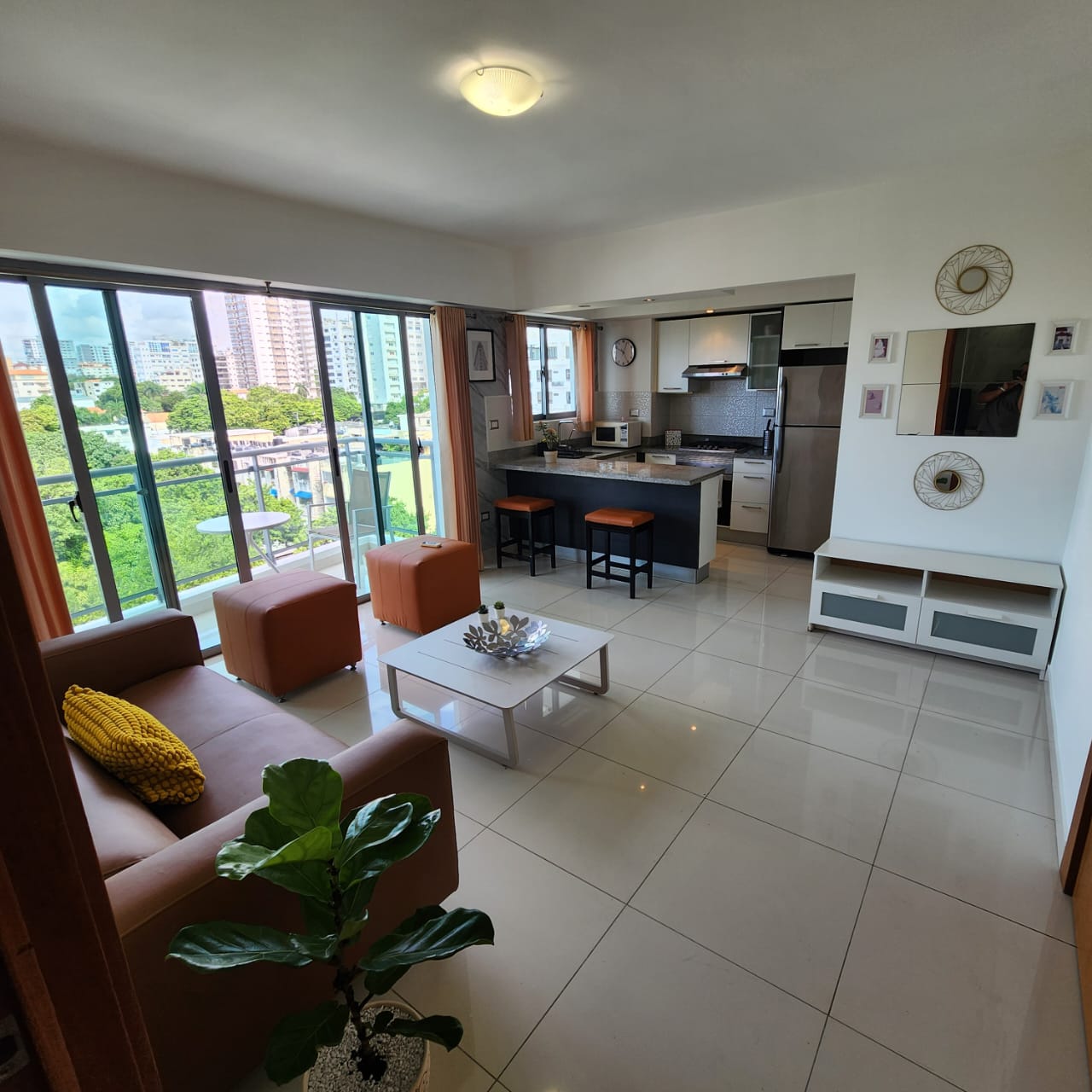 apartamentos - Apartamentos en alquiler en Gazcue 
US$ 985

Apartamento  Amueblado para alquile 2