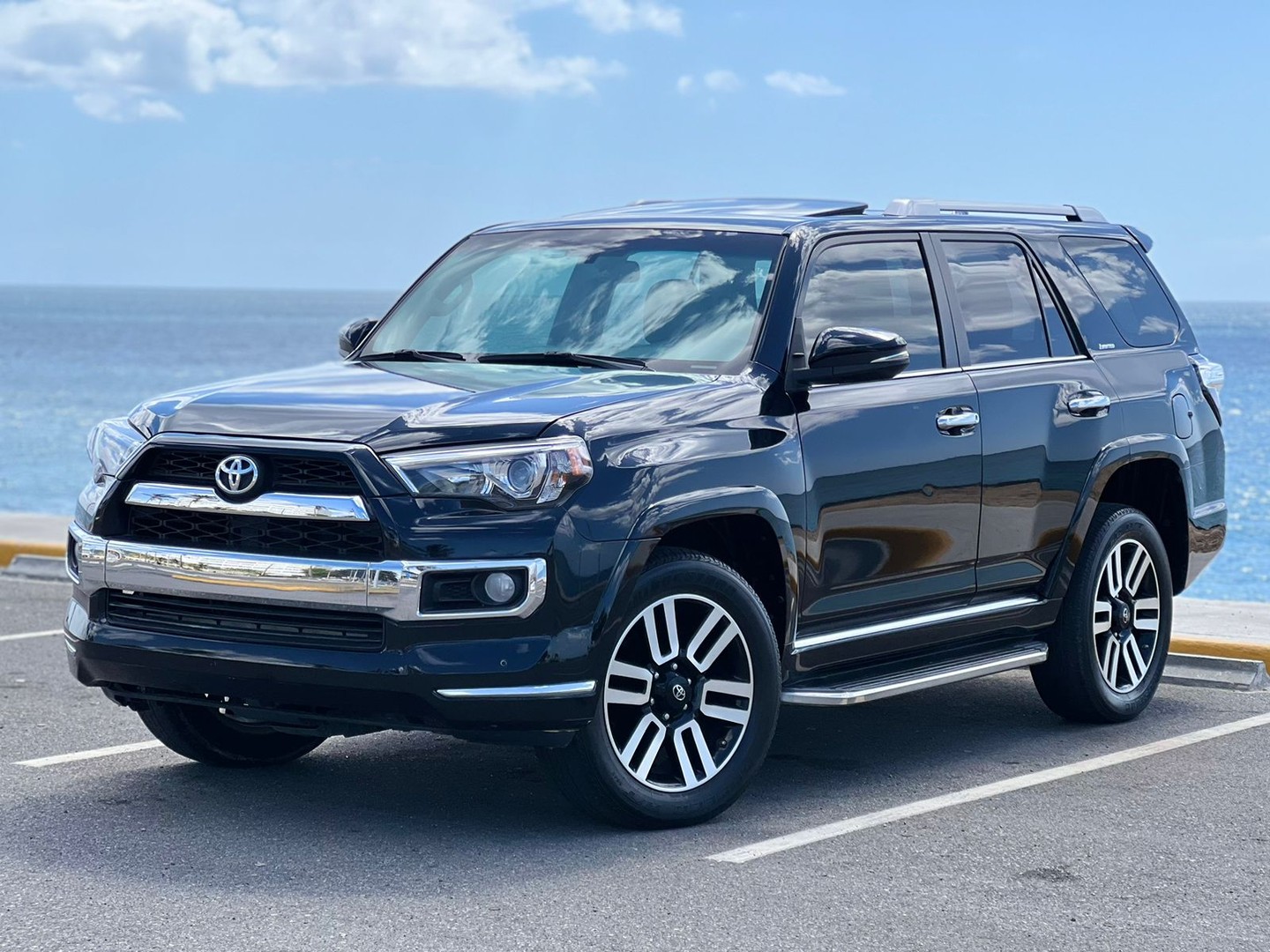 jeepetas y camionetas - TOYOTA 4RUNNER LIMITED - 4X4 - RECIEN IMPORTADA