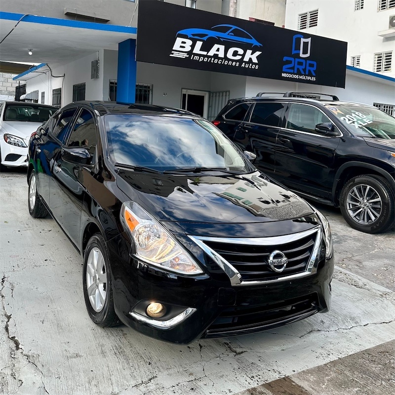 carros - Nissan Versa SV 2019 FULL