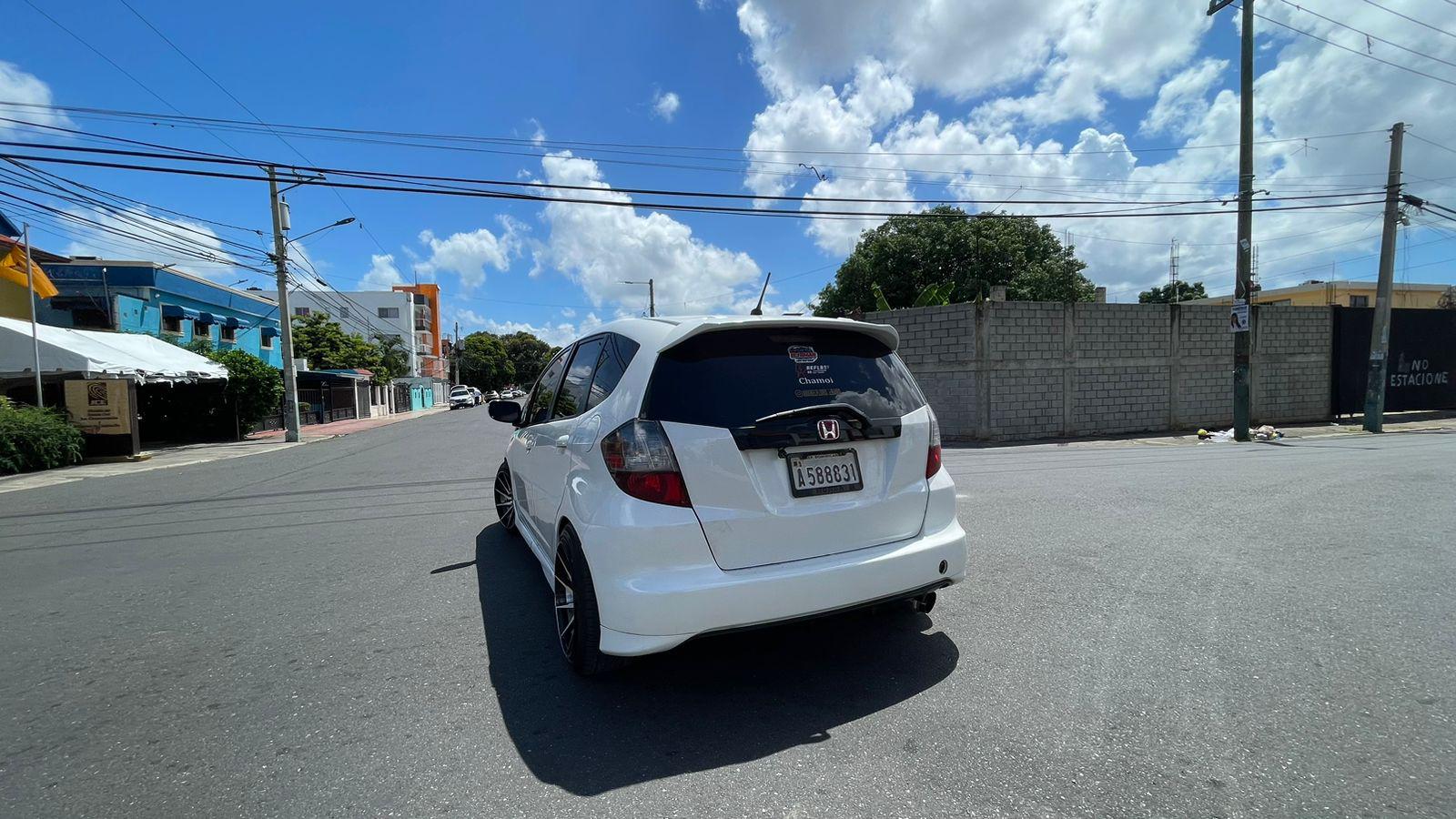 carros - Honda fit 2010 americana  4