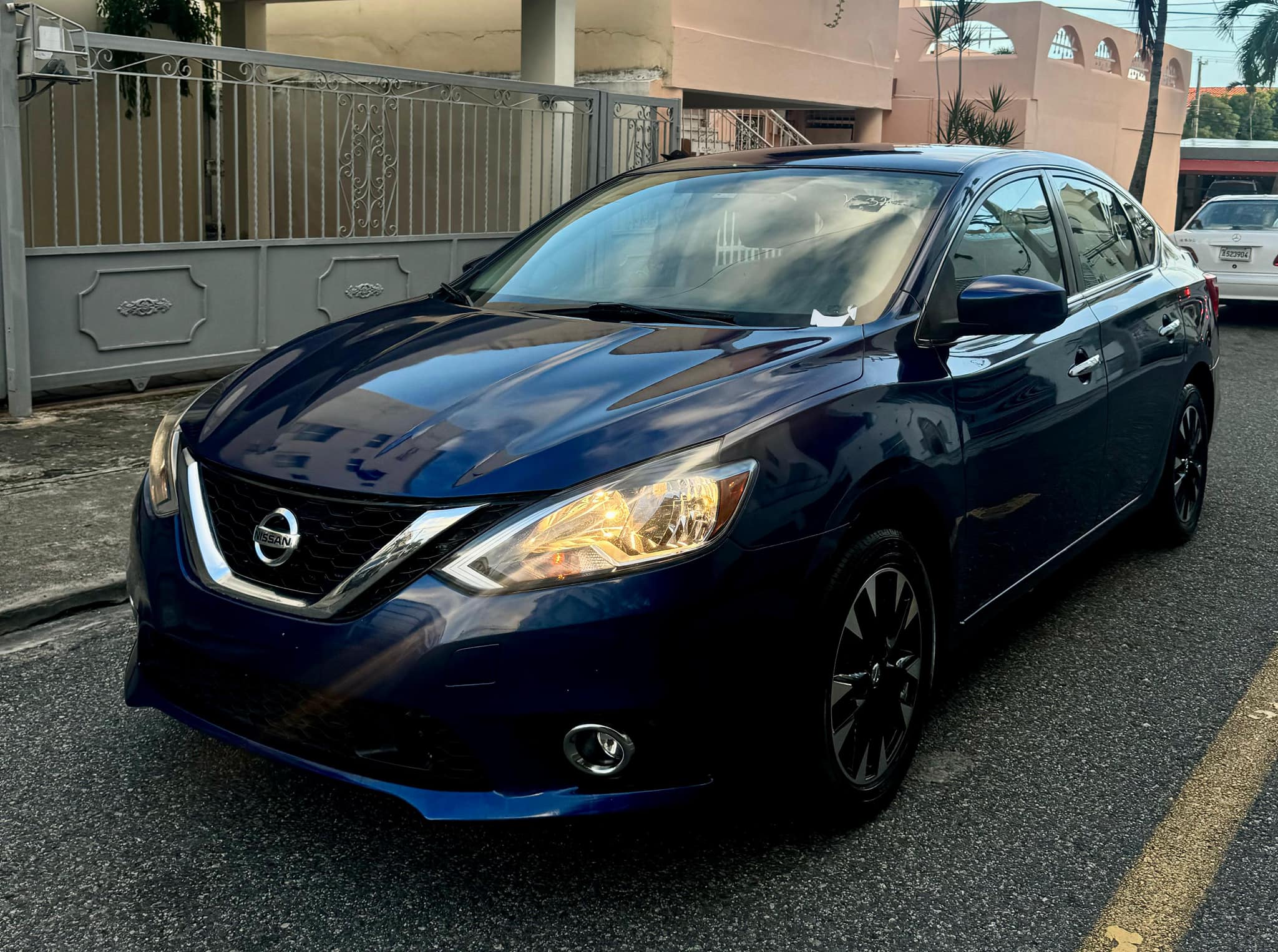 carros - Nissan Sentra SV 2019 Azul 3