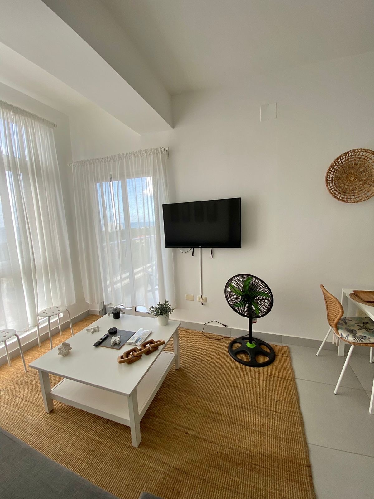 apartamentos - venta de apartamento nuevo con piscina en Juan dolió cerca de la playa  3