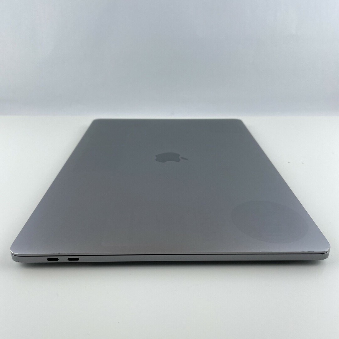 computadoras y laptops - Macbook Pro 2018 15,4 i9 32 GB 9