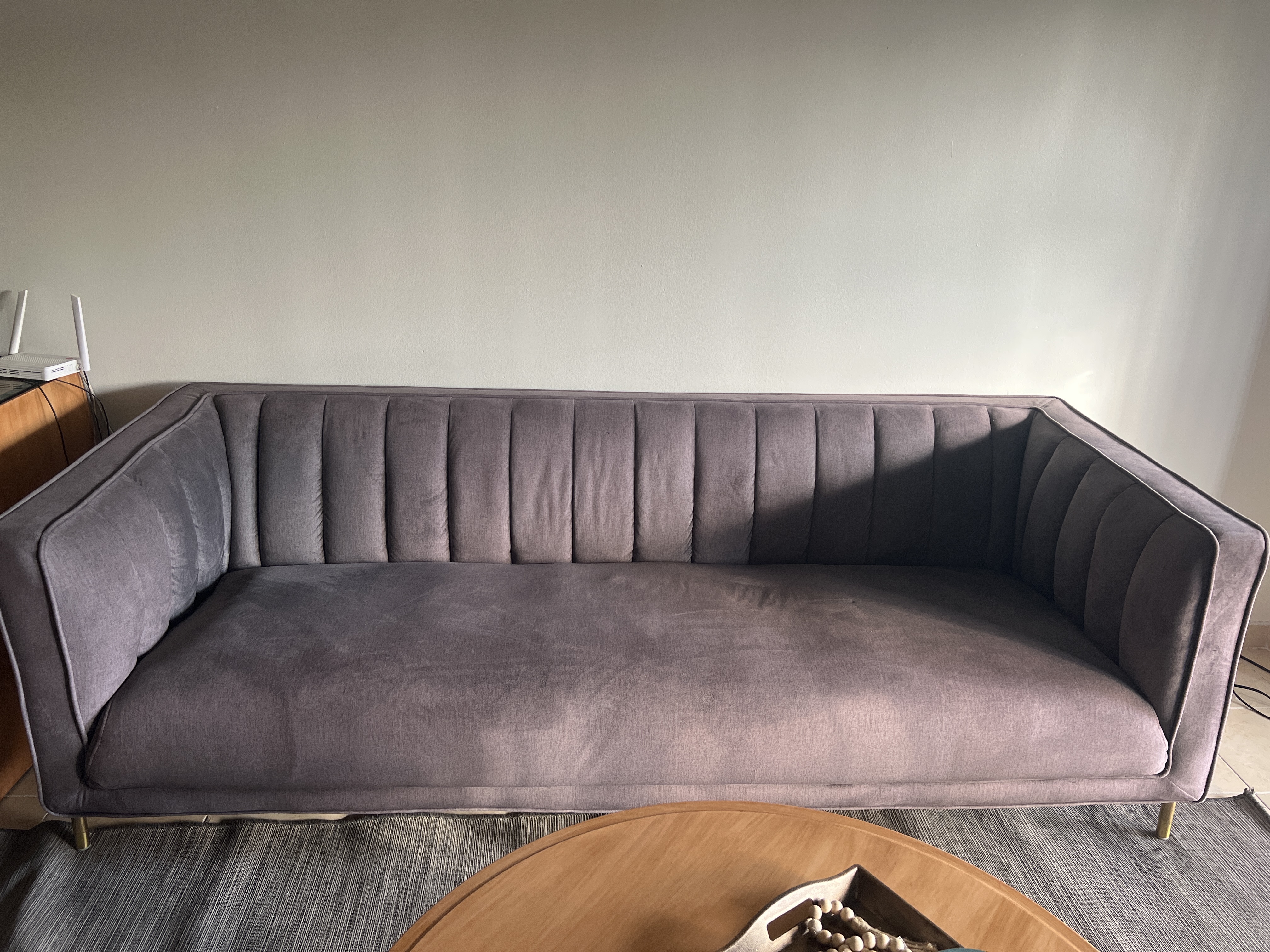 muebles y colchones - Mueble gris ratón de Gamuza, perfecto estado  2