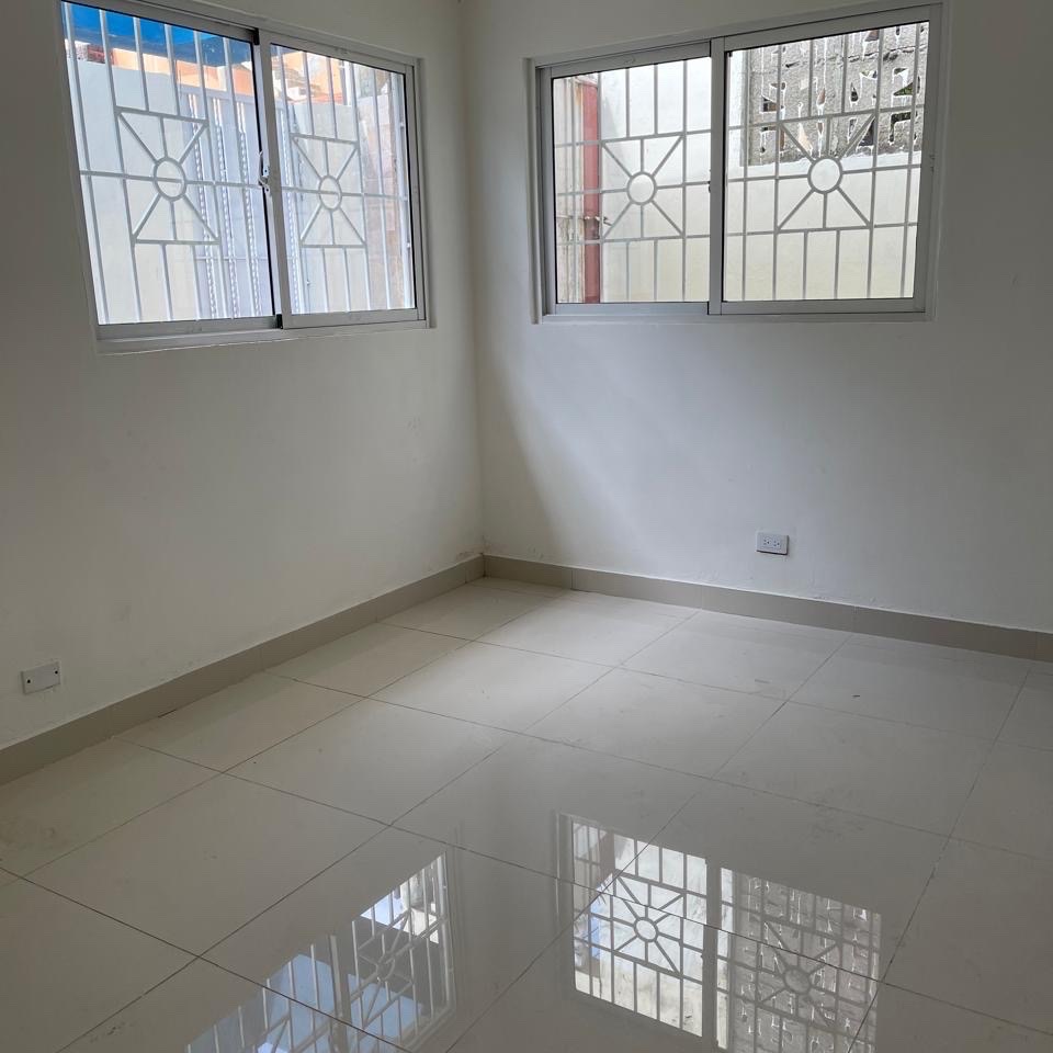 casas - venta de casa en santo Domingo norte a 3 minutos de la charles de Gaulle  0