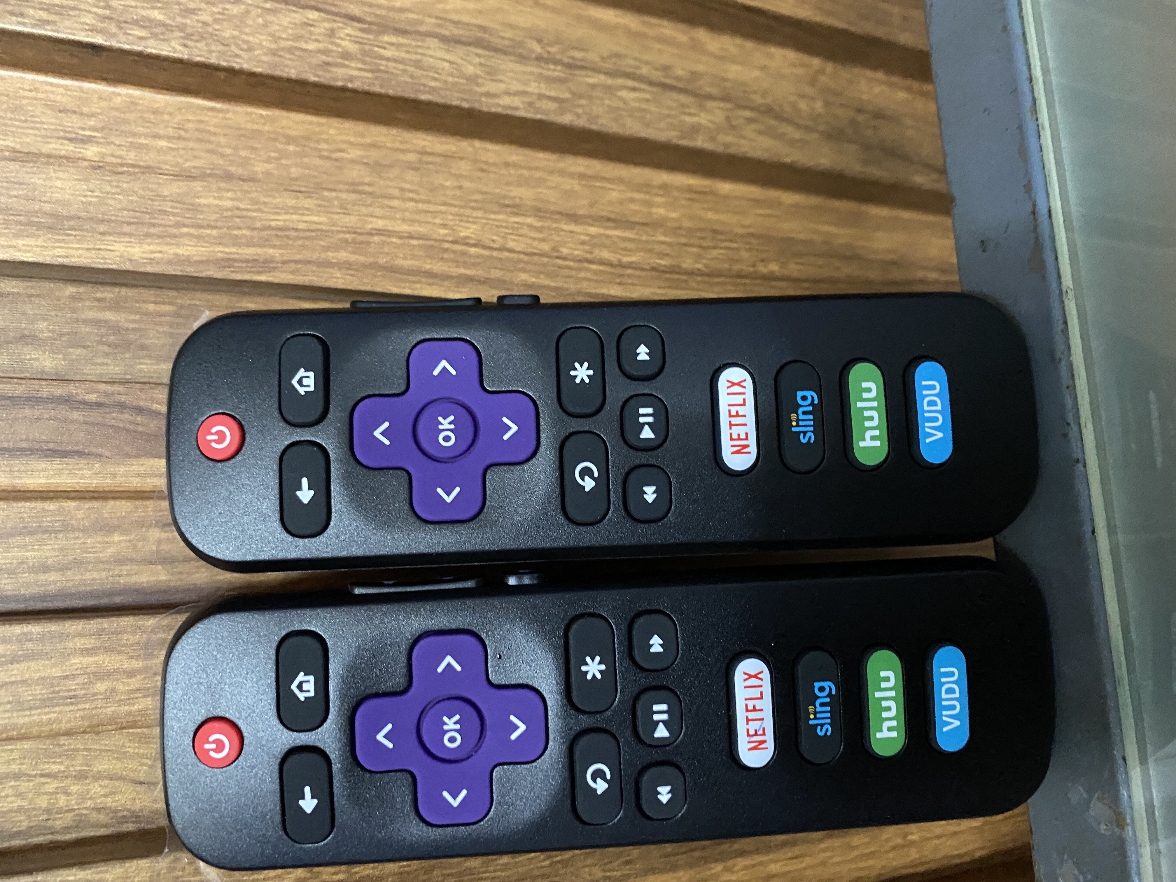 tv - contror roku TV 4