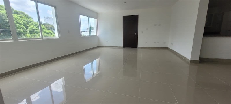 apartamentos - Vendo en torre Calculta la Esmeralda 3 nivel 4