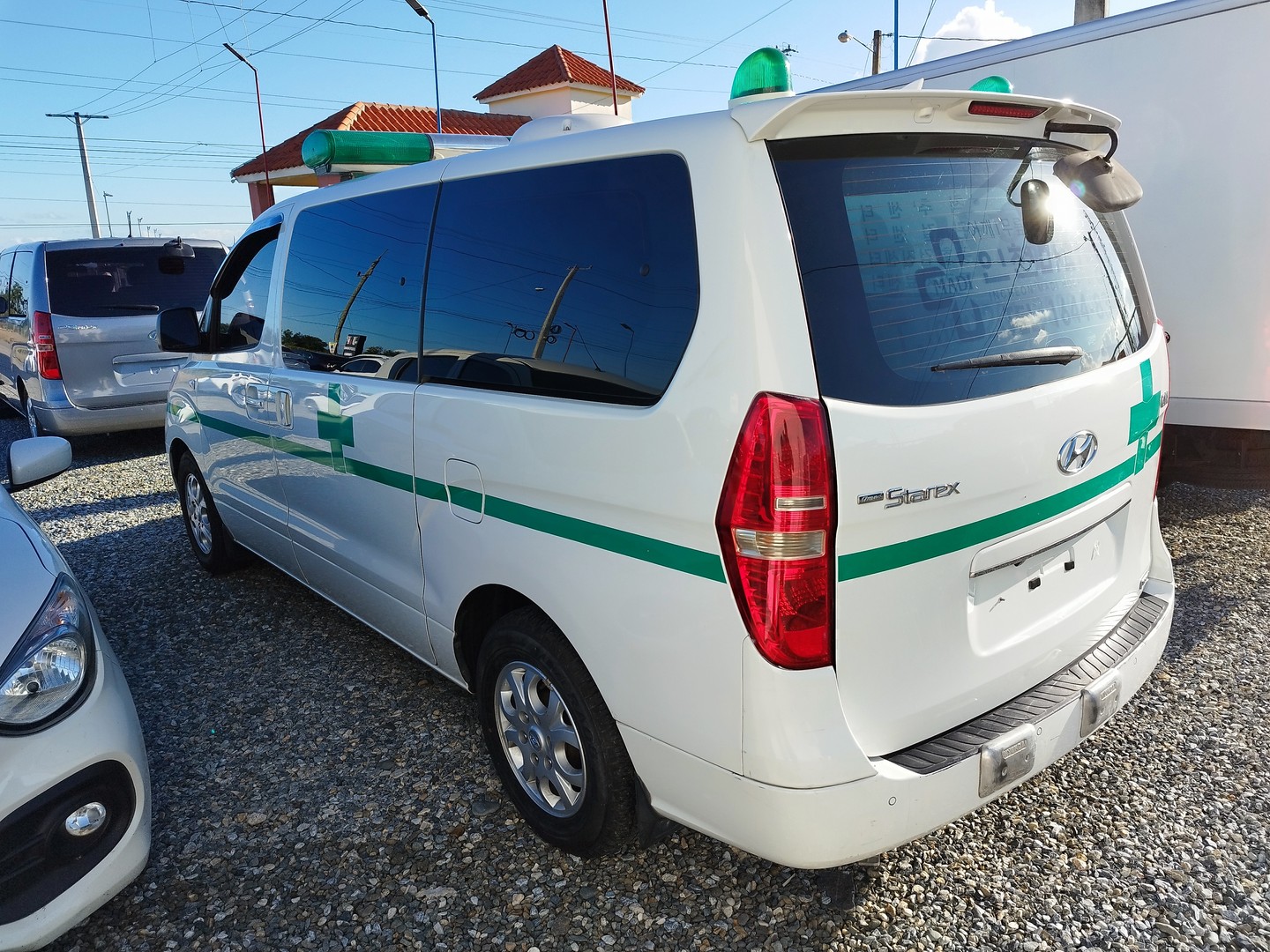jeepetas y camionetas - 2014 Hyundai Starex Ambulancia  3
