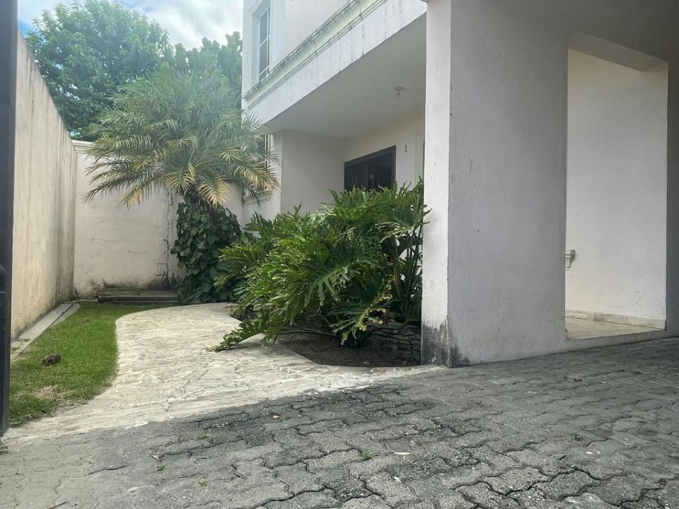 casas - Casa en Venta en ARROYO HONDO 6