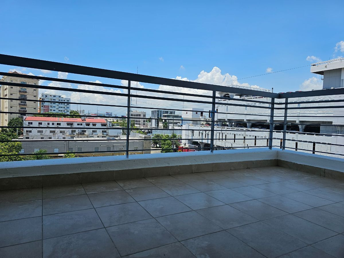 apartamentos - Se alquila, Apartamento 3hab c/Vista Despegada y Acogedor Super Cerca Club Naco  3