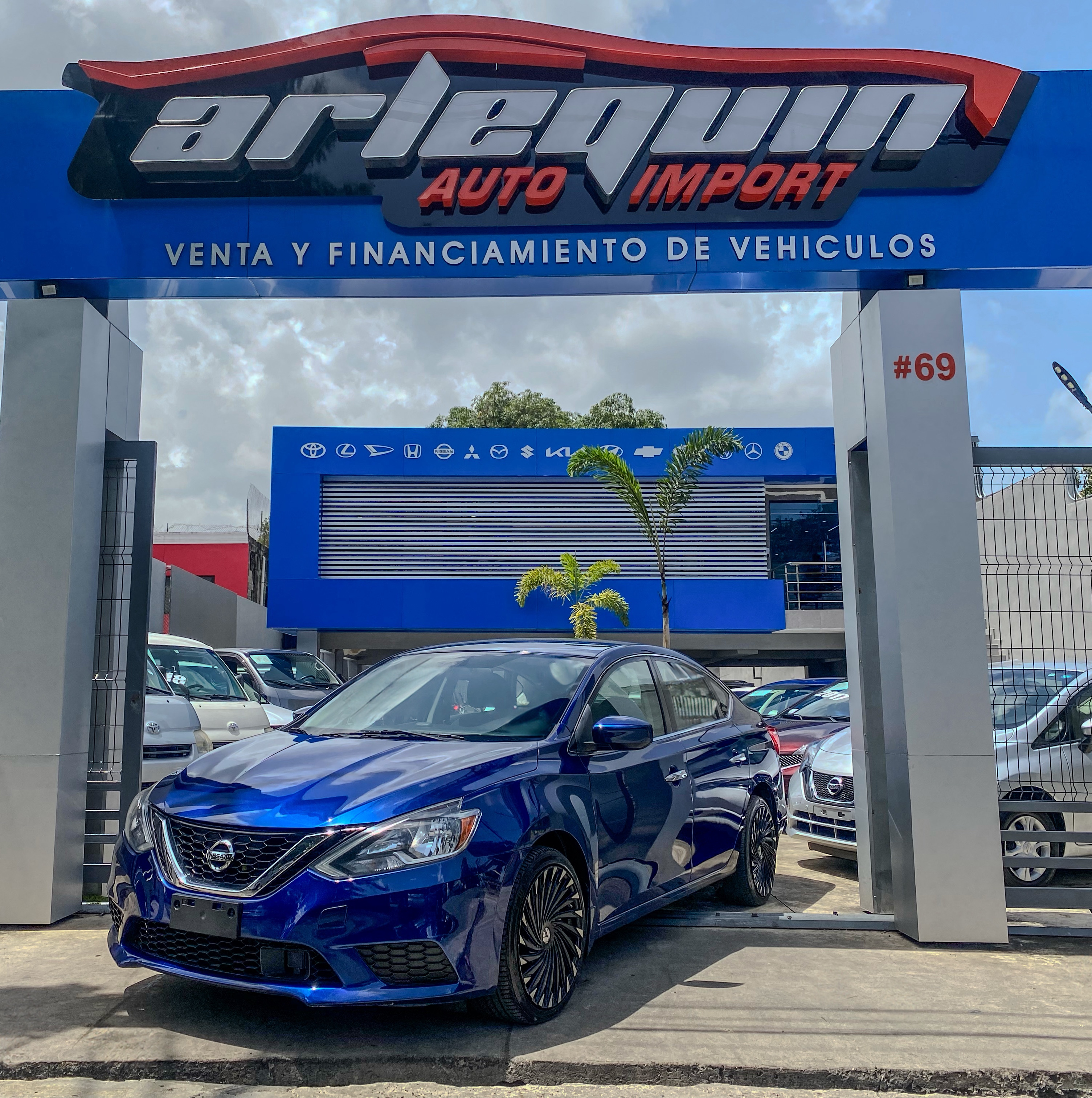 carros - Nissan Sentra SV 2018