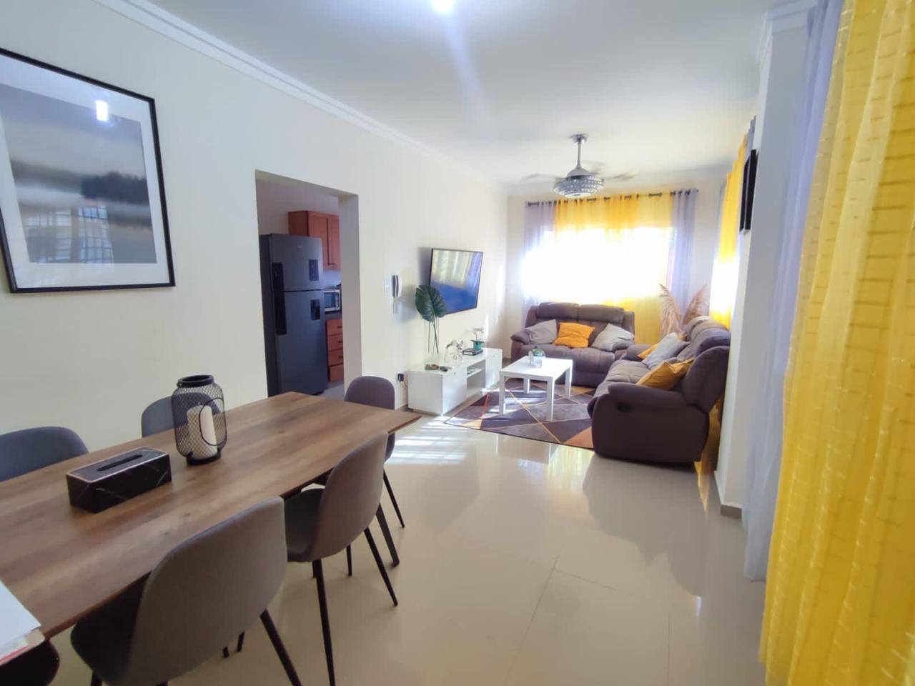 apartamentos - venta de apartamento 1er nivel de 97mts en los corales del sur Santo Domingo 9