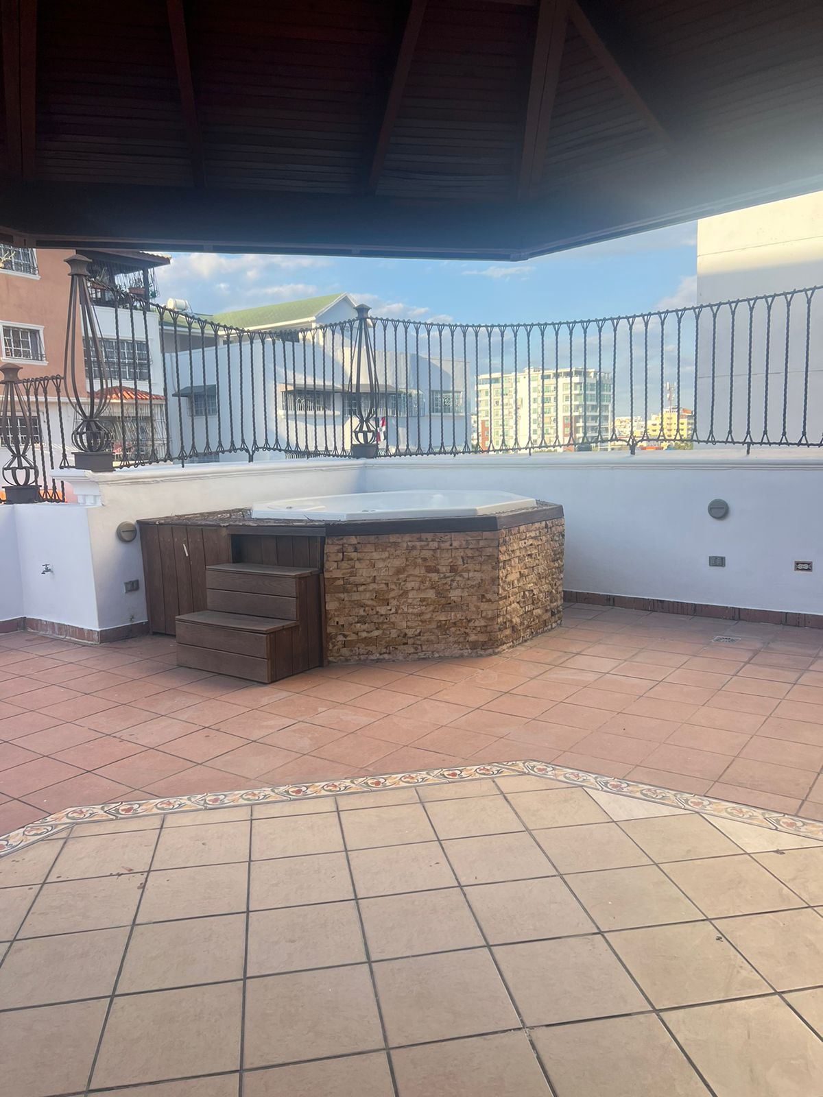 penthouses - Vendo apartamento en Urbanización Real  4