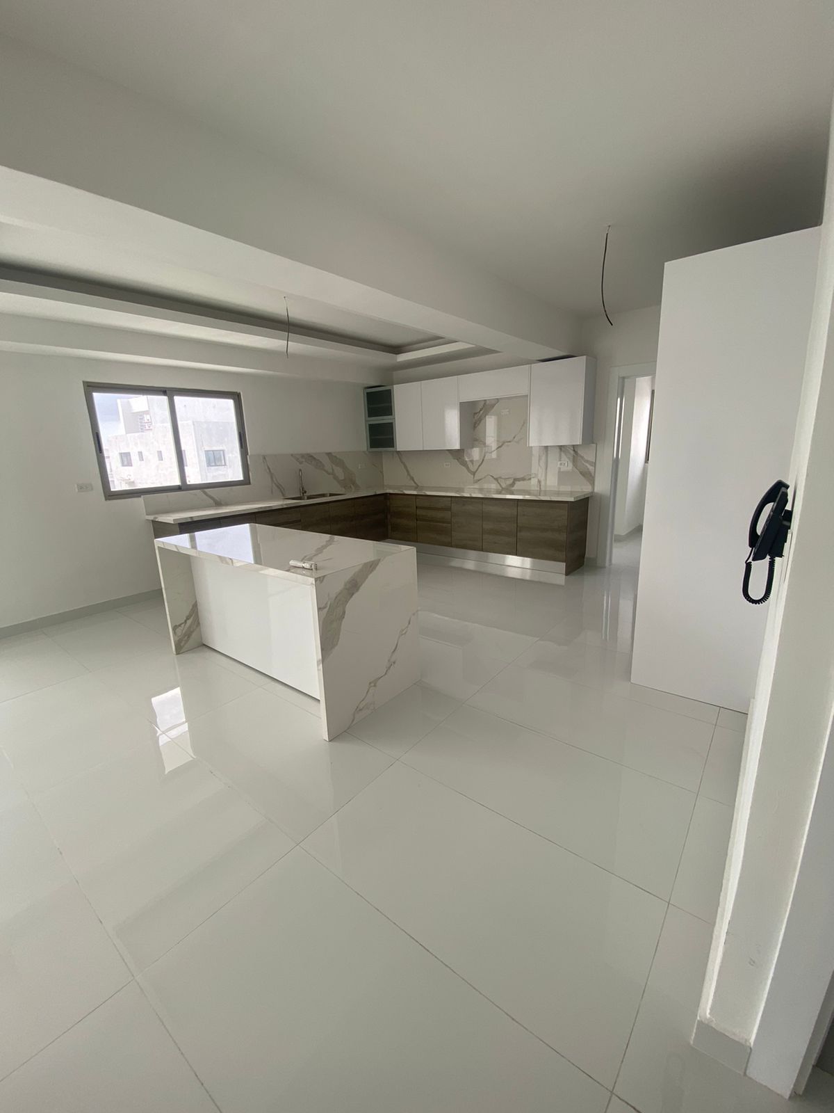 apartamentos - Apartamento en venta ubicado en Urbanización Real  4