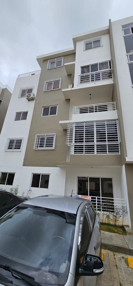 apartamentos - ALQUILER DE APARTAMENTO EN RESIDENCIAL LP-9 0