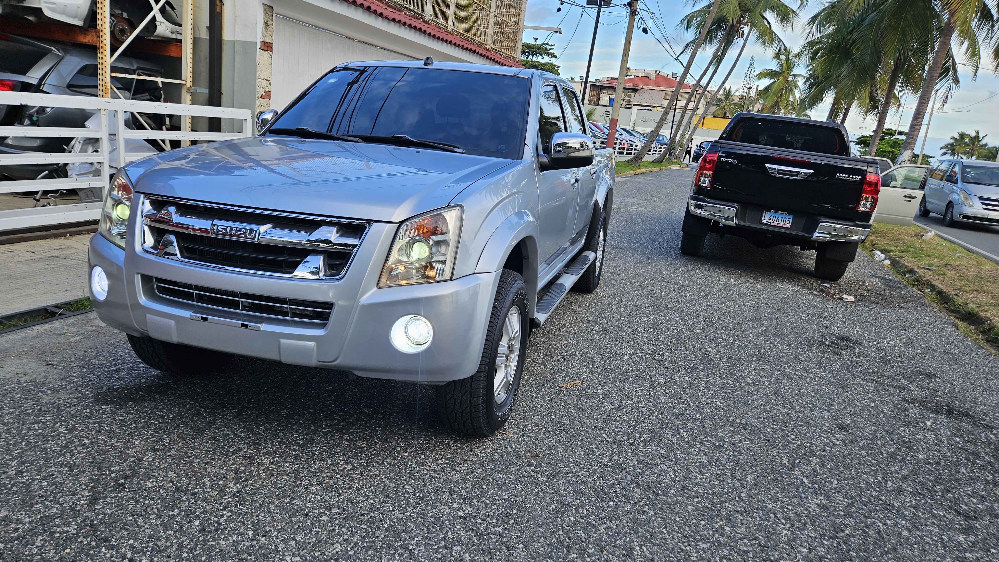 jeepetas y camionetas - Isuzu dmax 2012 full 2