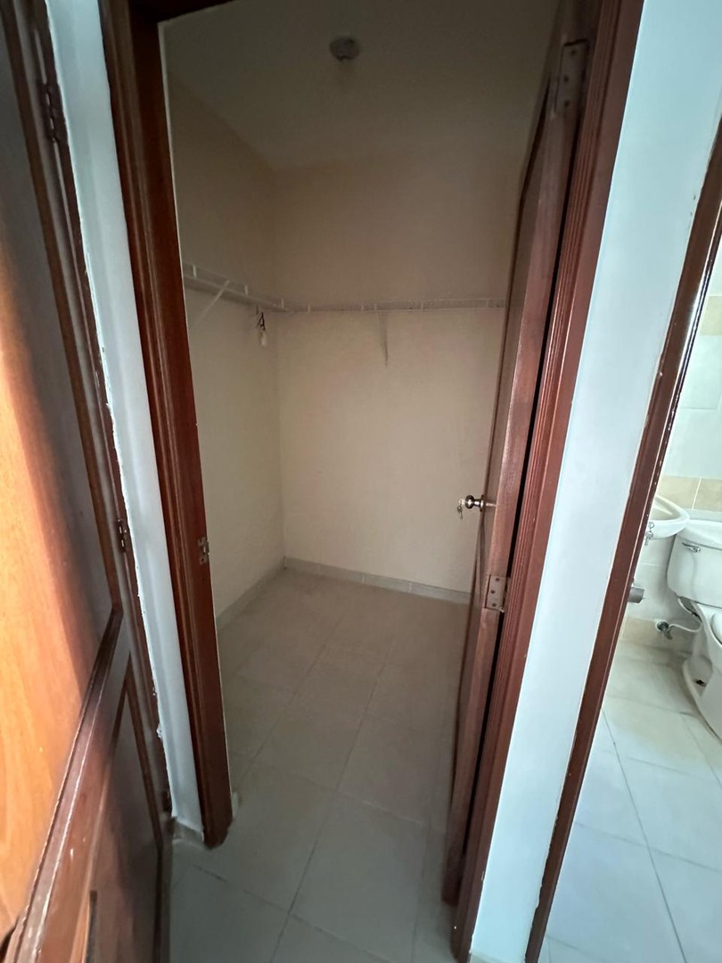 apartamentos - Vendo 3er Nivel de OPORTUNIDAD en Ciudad Real 2 Típo C 3 ha 2Bañ 7