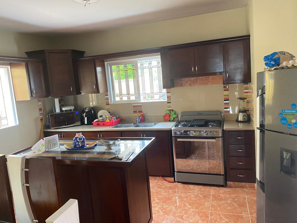 apartamentos - Se renta apartamento de 2 habitaciones en Muñoz, Puerto Plata RD$ 17,000 5