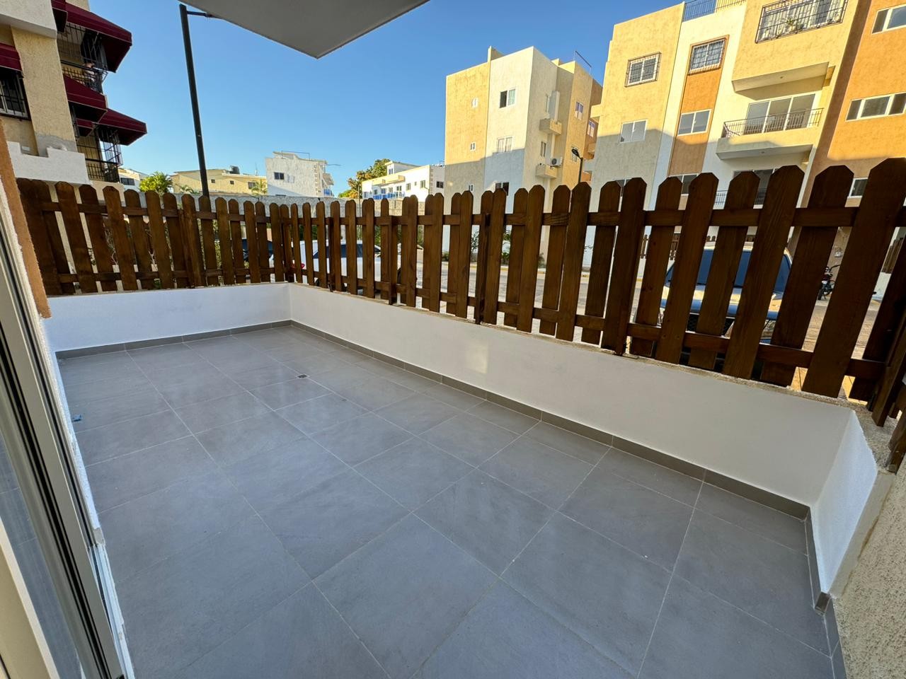 apartamentos - Apartamento en alquiler en Santo Domingo Oeste de 3 habitaciones con terraza 0