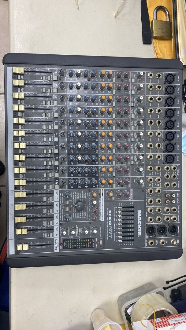 camaras y audio - Consola MACKIE CFX12 MKll