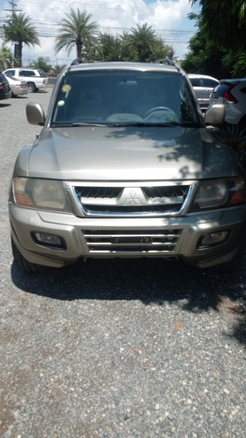 jeepetas y camionetas - Mitsubishi montero 2002 0