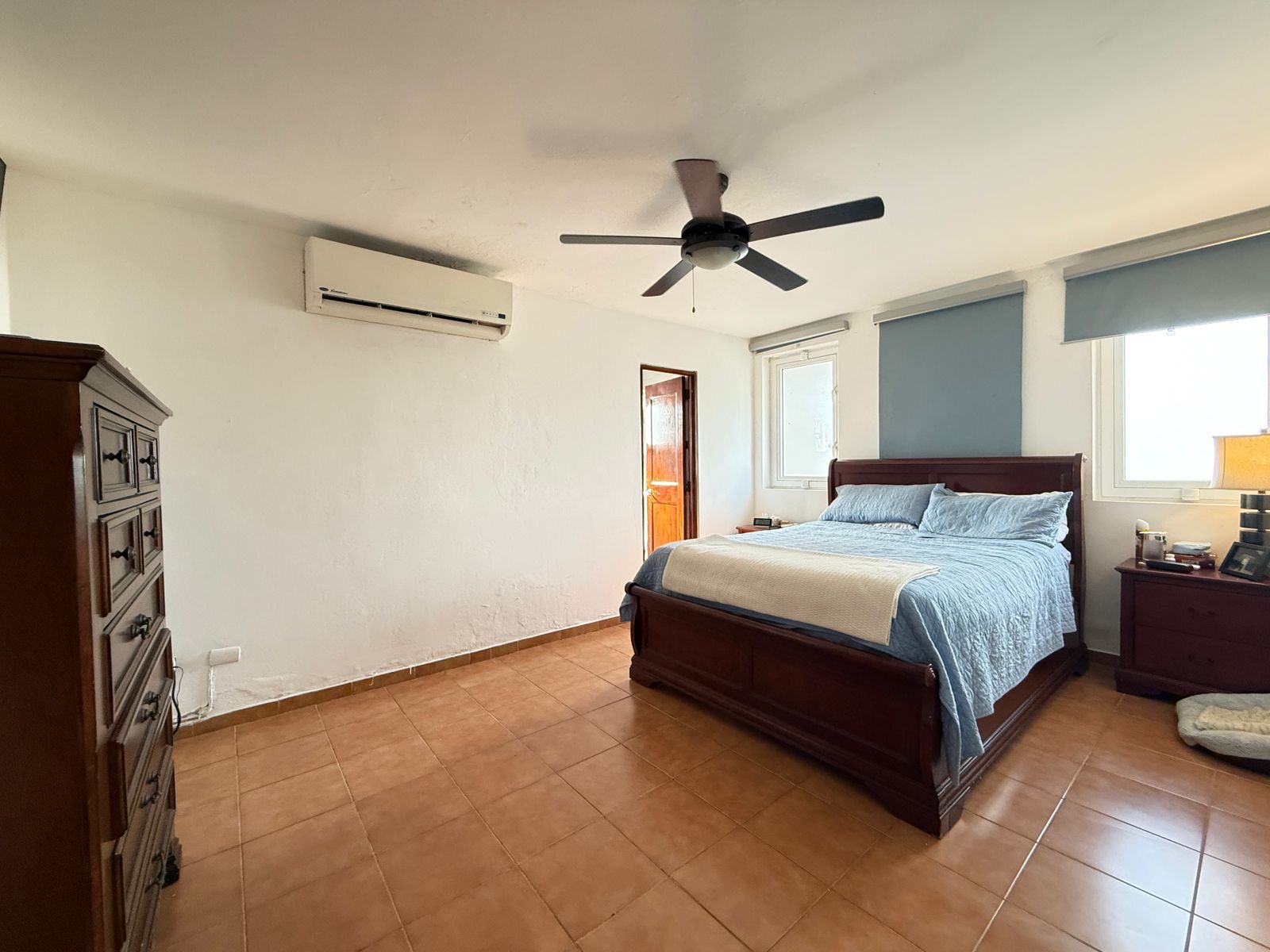 apartamentos - Ensanche Paraíso 📍Vendo apartamento Clásico en 4t 8