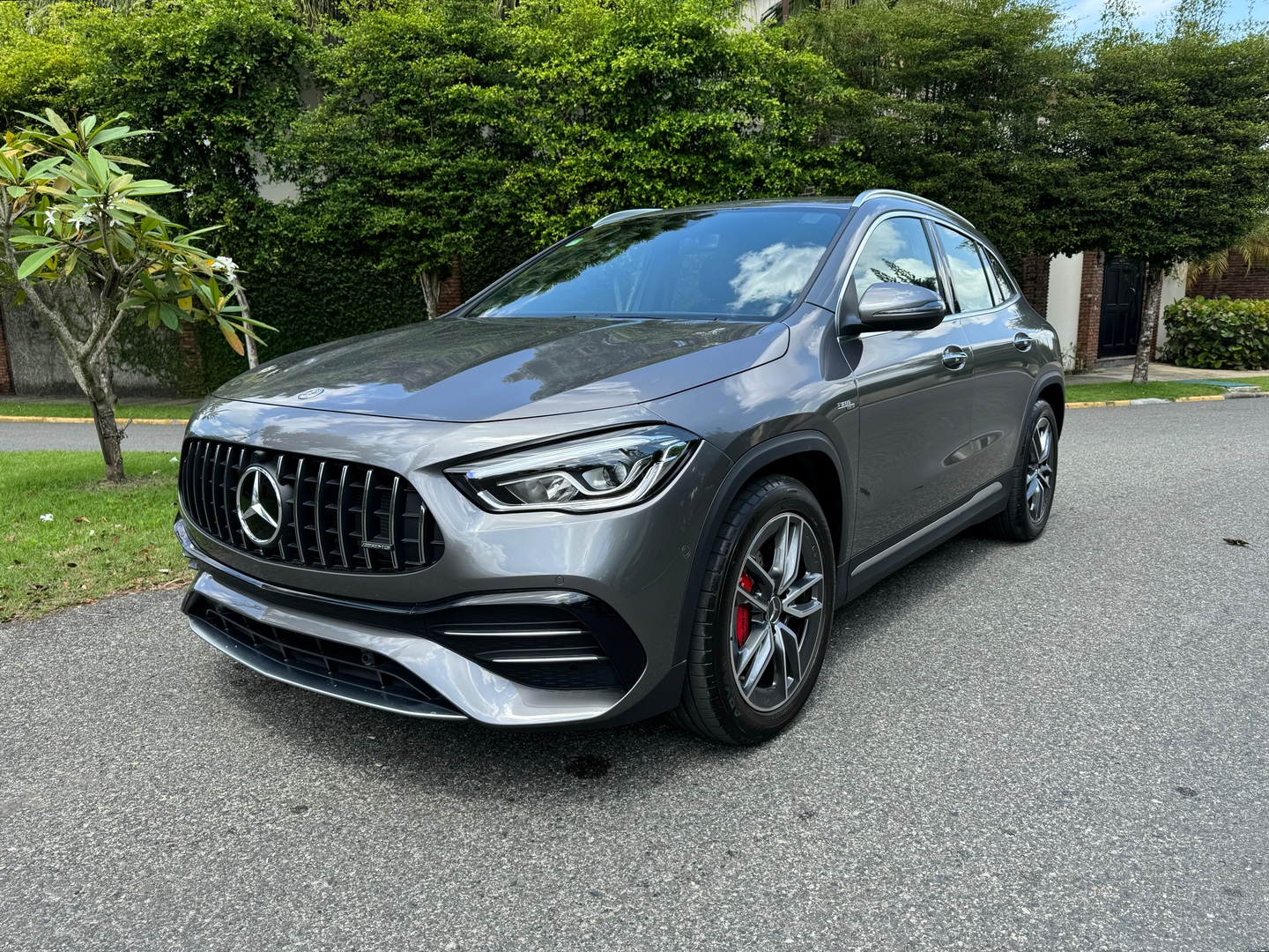 jeepetas y camionetas - Mercedes Benz GLA35 AMG 2023.